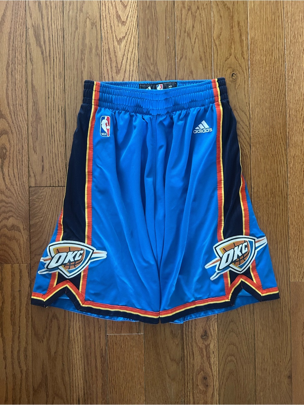 Oklahoma City Thunder Adidas Authentic Shorts Size Small